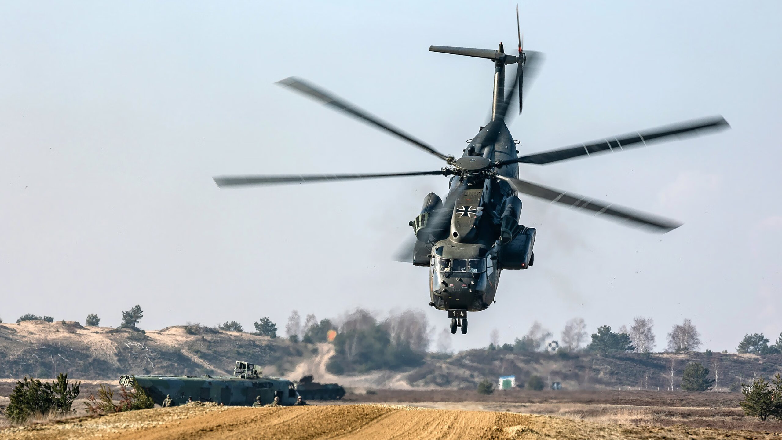 里昂主场连胜告终,失去领先优势,里昂连冠