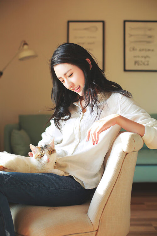 英超裁判吹罚标准演变对犯规判定的影响分析,足球吹裁判是什么意思