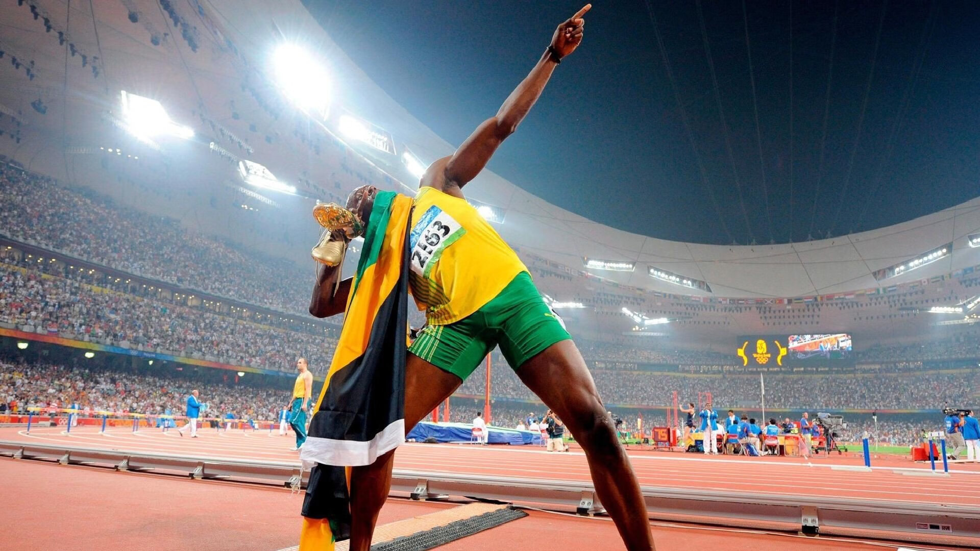 _户外露营跑：体验大自然的运动盛会_，户外露营活动策划方案